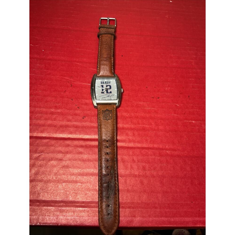 2004 NFL TOM BRADY GAME TIME WATCH NEW ENGLAND PATRIOTS USED RARE! Used No Box A